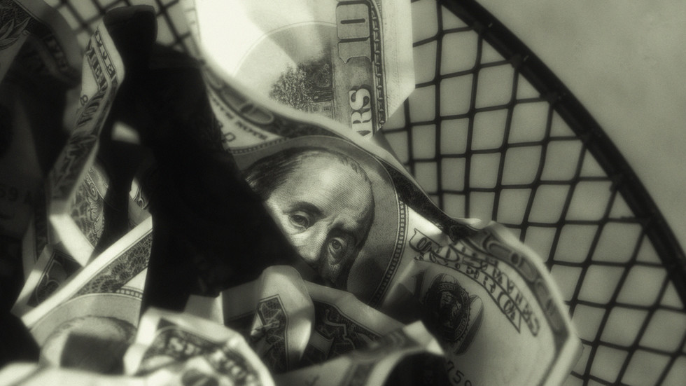 Russia continues US debt dump-a-thon