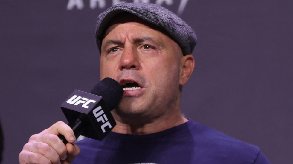 Joe Rogan responds to Spotify controversy