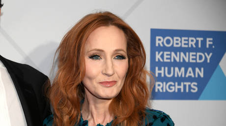 Police respond to ‘doxxing’ of J.K. Rowling by trans activists