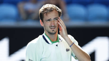 Daniil Medvedev apologized after his match against Maxime Cressy. © Getty Images