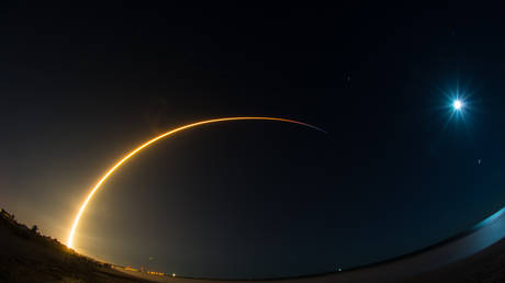 Out-of-control SpaceX rocket to smash into Moon, experts warn