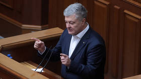 Les avoirs de l'ancien président ukrainien saisis alors que la répression contre l'opposition se poursuit