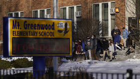 Chicago teachers agree to resume in-person lessons