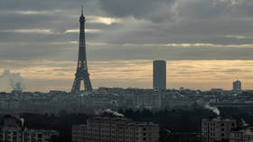 La France dit que la Russie et l'Ukraine se rencontreront bientôt, voit "la voie de la désescalade"