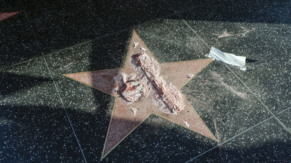 Actor says he wants to be ‘canceled’