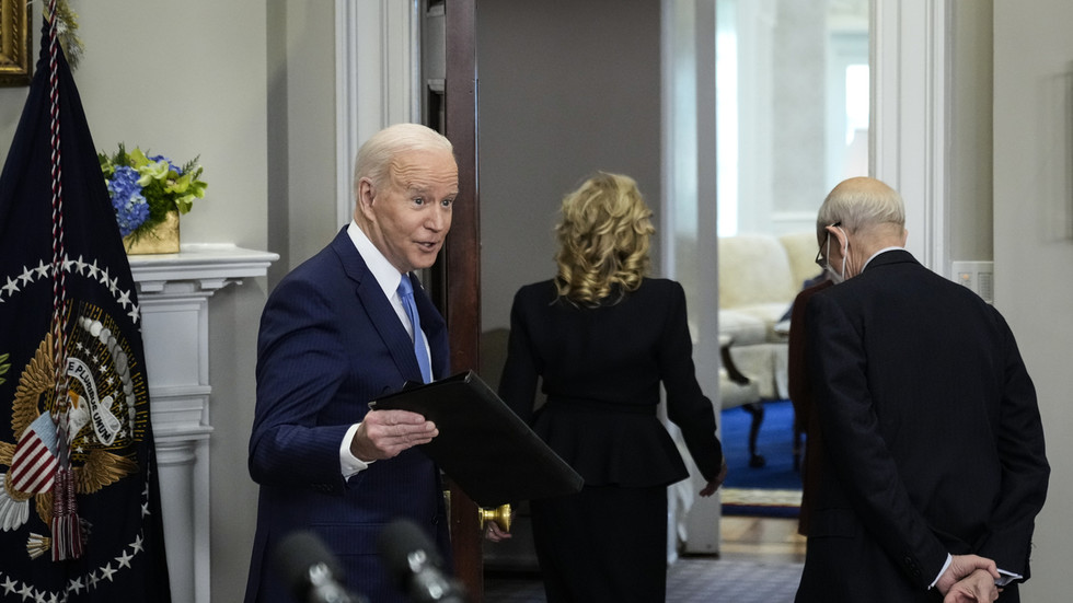 Biden reveals his SCOTUS pick — RT World News