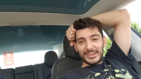 Streamer steals $500,000 from fans