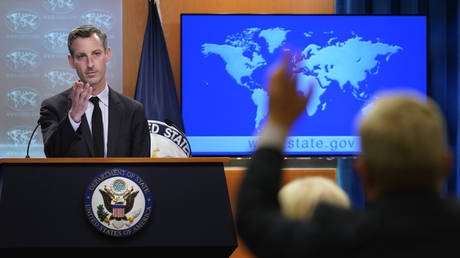 Ned Price speaks during a briefing at the State Department in Washington, DC, February 1, 2022 © AP / Susan Walsh