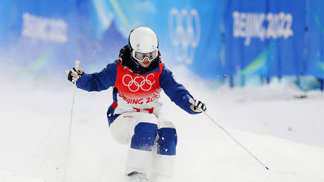 Anastasia Smirnova claims bronze in moguls