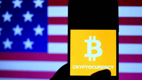 Couple arrested in $4.5bn stolen cryptocurrency laundering scheme