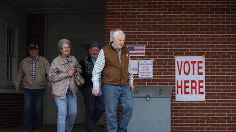 GOP secures Supreme Court win on Alabama voting map