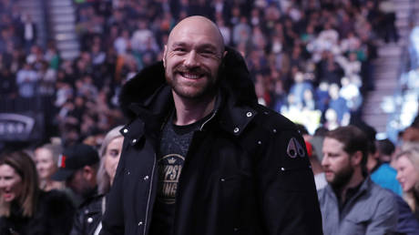 Conor McGregor calls Tyson Fury &lsquo;Versace t**t&rsquo; as Khabib tweet triggers row