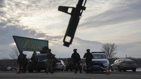 Ukrainian security service, police and National Guard at a checkpoint near Kharkov, February 17, 2022.
