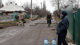 Breakaway Donetsk republic orders evacuation