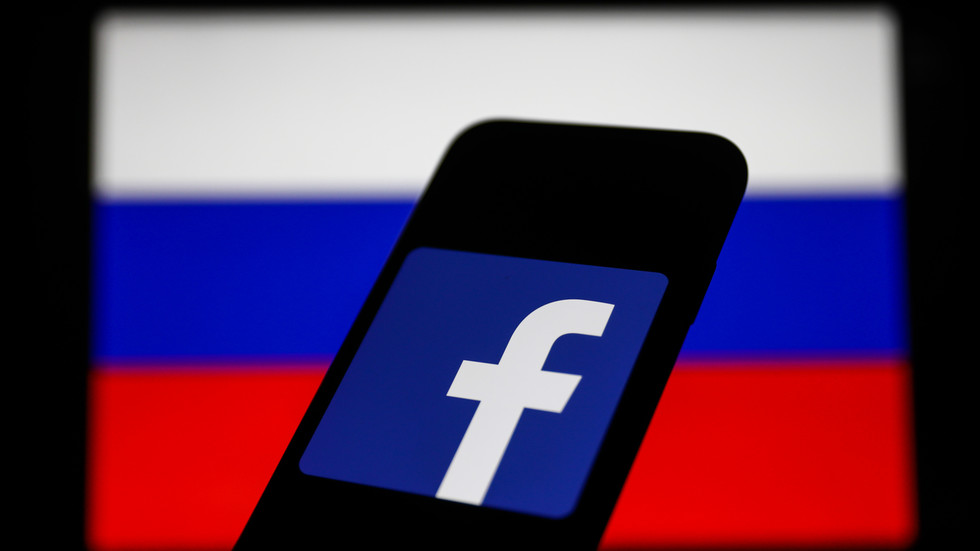 Russia blocks Facebook