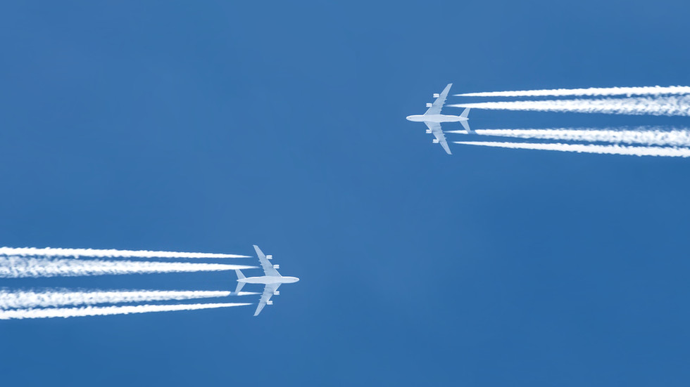 Boeing and Airbus take opposite stances on Russian titanium