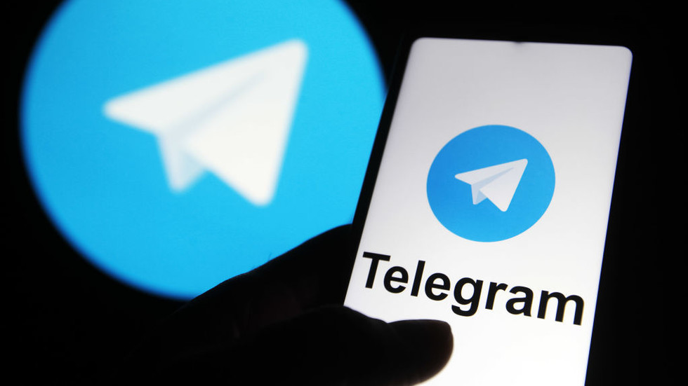 Brazil bans messaging app Telegram
