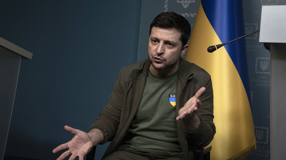 Ukraine says any deal with Russia would be put to a referendum