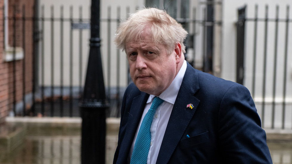 UK reveals conditions for lifting Russia sanctions