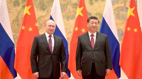 President Vladimir Putin and President Xi Jinping meet in Beijing, China. © Kremlin Press Office / Handout/Anadolu Agency / Getty Images