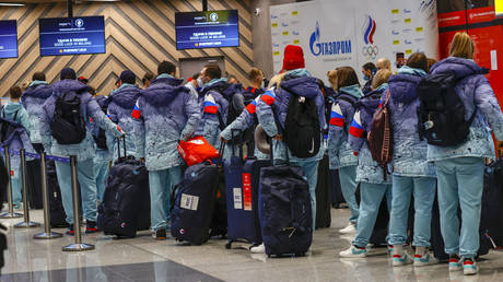 Russian athletes leaving for the Paralympic Games in January © Sefa Karacan / Anadolu Agency via Getty Images