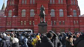 Thousands detained at anti-war protests across Russia