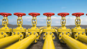 Russia boosts gas flows to Europe through Ukraine