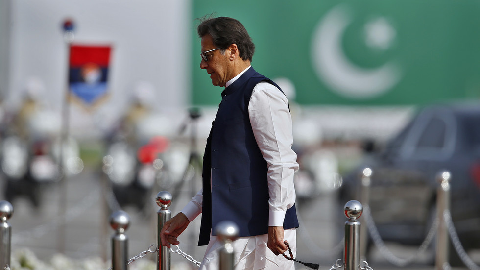 Pakistani PM commends India