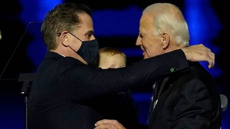 Biden and his son Hunter © Getty Images / Andrew Harnik