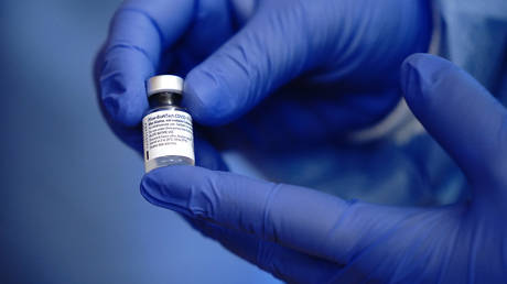 Man suspected of getting over 80 Covid jabs – media