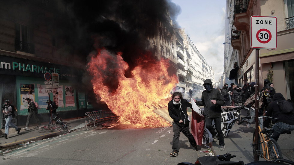 May Day protest marred by violence (VIDEOS)