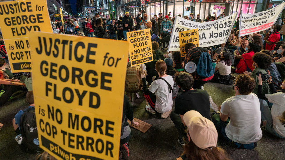 George Floyd’s murderer dodges death penalty