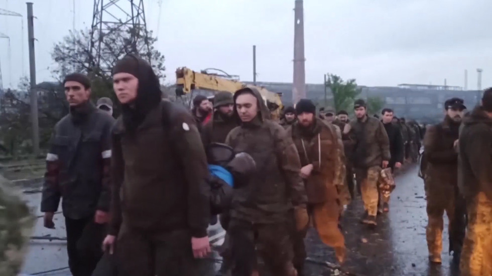 More Ukrainians surrender in Mariupol – Russia