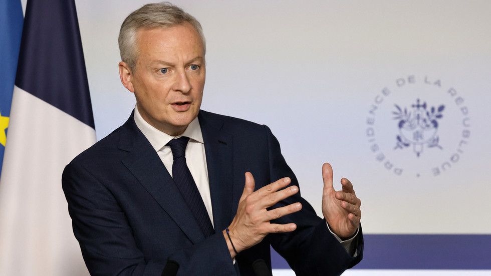 France issues new gloomy gas supplies prediction