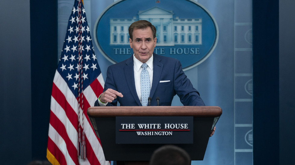 US warns China against doing 'any business' with Russia