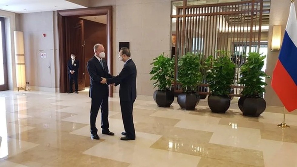 Russian security chief visits China