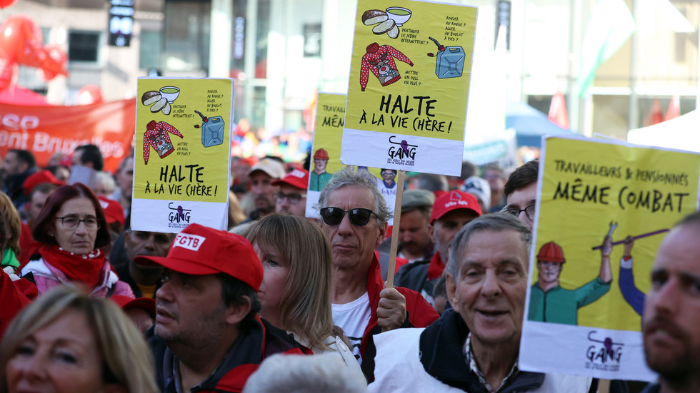 Massive rally in Brussels over cost of living