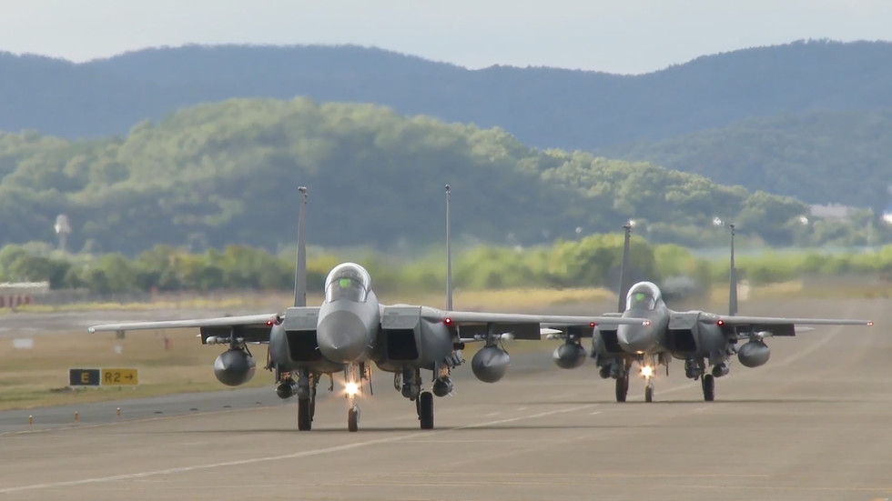 Seoul responds to North Korean warplanes near its border