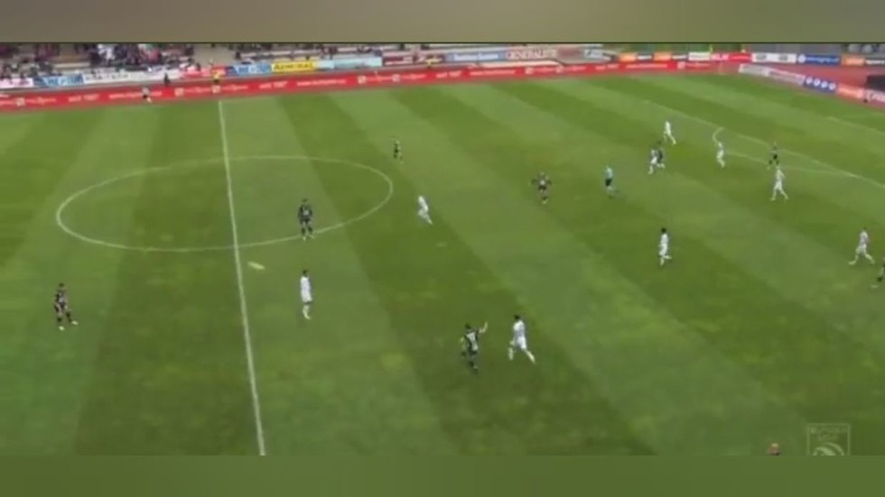 Austrian footballer scores ‘craziest own goal ever’ (VIDEO)