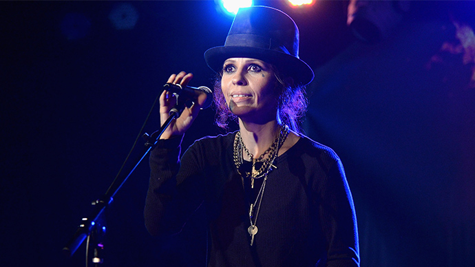 Linda Perry