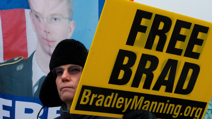 Manning: I didn't aid enemy; cables show need for diplomatic transparency