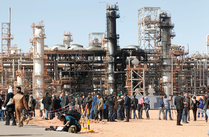 A general view of damage caused by a siege by Islamist militants earlier this month at the Tiguentourine Gas Plant in In Amenas, southeast of Algiers, January 31, 2013 (Reuters / Louafi Larbi)
