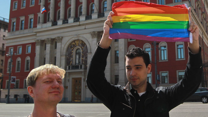 Vast Majority Of Russians Oppose Gay Marriage And Gay Pride Events Poll — Rt Russian Politics News