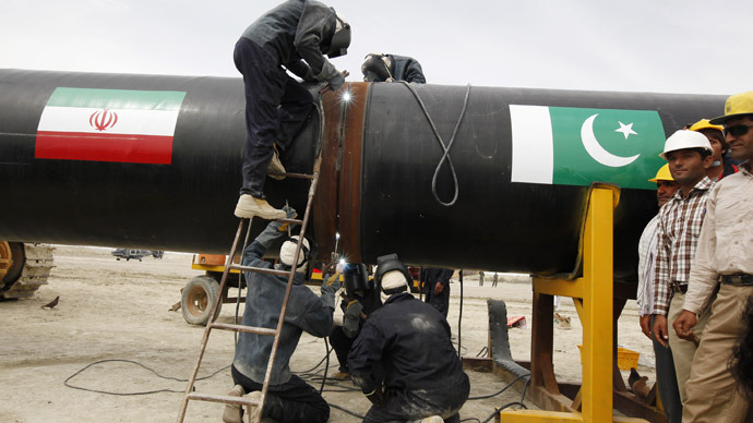 US threatens Pakistan with sanctions over Iran gas pipeline