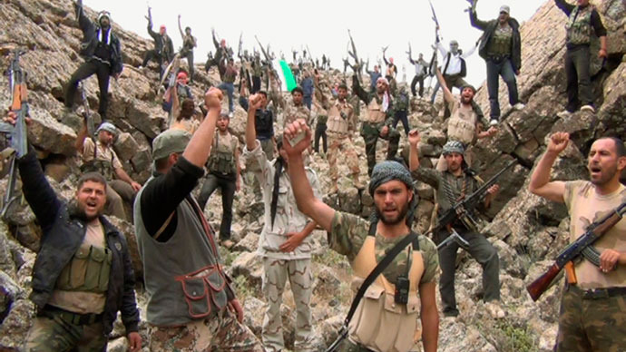 Damascus warns of strike on Syrian rebels hiding in Lebanon