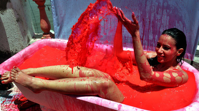 Cop cleared of wrongdoing after shooting kittens in front of screaming kids