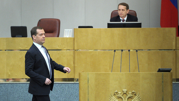 Russia to keep budget deficit rule despite recession threat