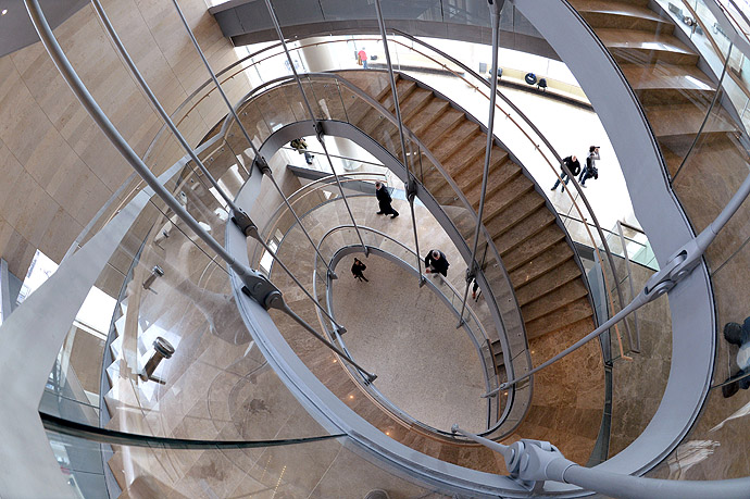 The lobby of the Second Stage at the State Academic Mariinsky Theater in St. Petersburg. (RIA Novosti/Alexey Danichev)