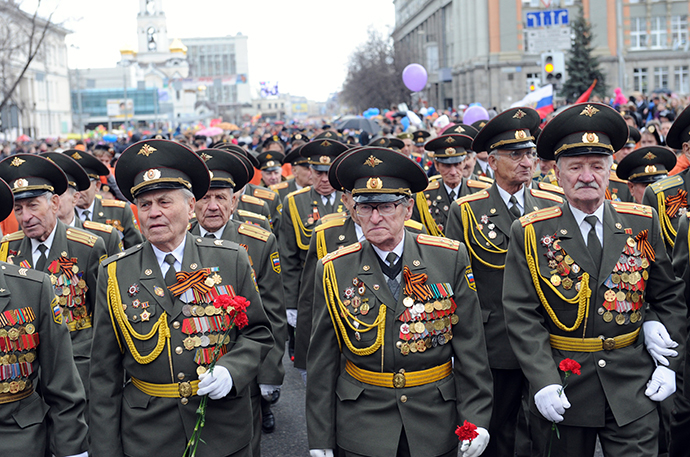 The military parade marking the 68th anniversary of victory in the Great Patriotic War, Yekaterinburg. (RIA Novosti / Pavel Lisizin)