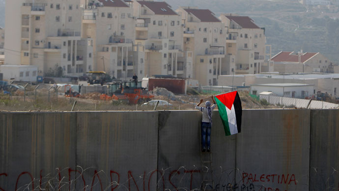 Israel’s ‘illegal’ military entry permit bars selected tourists from West Bank - report